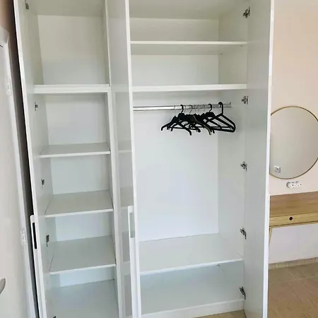 Vibes 4you, Sunny * ساني بيتش